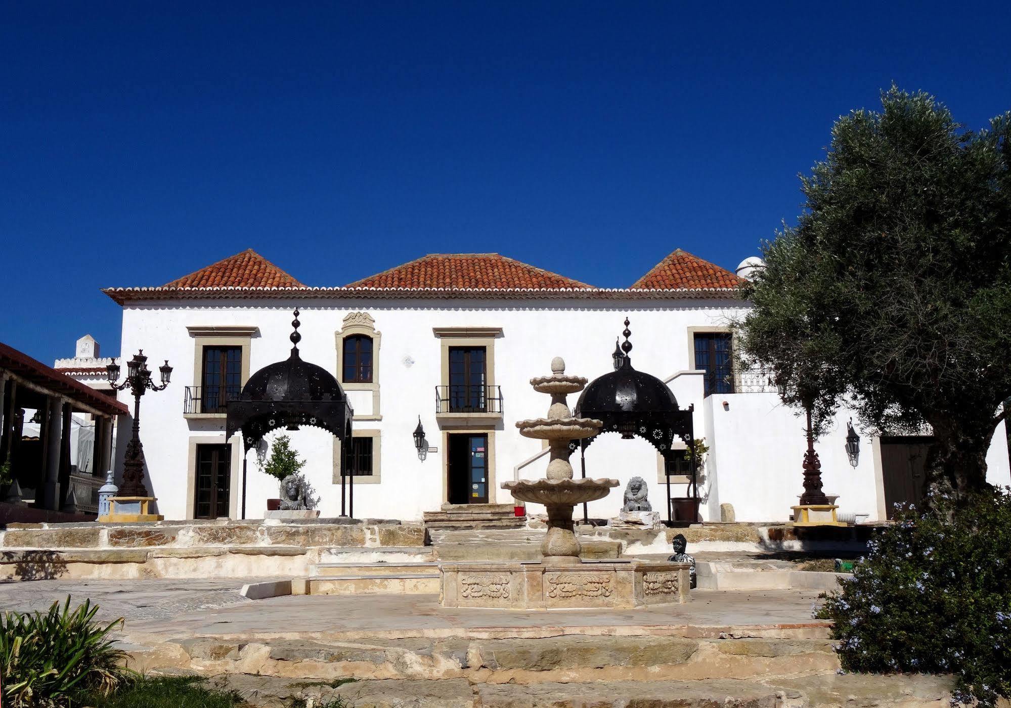 Hotel De Charme Capela Das Artes Armação de Pêra Екстериор снимка