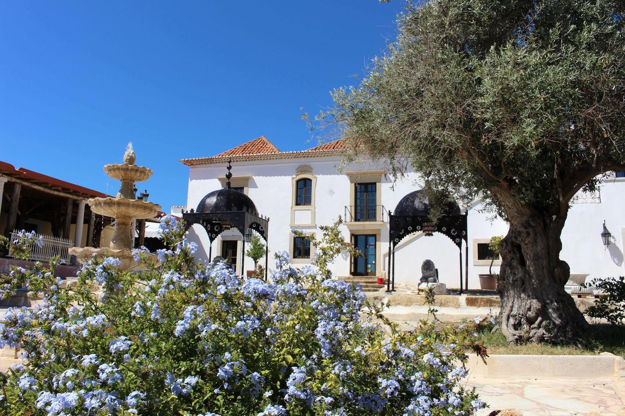 Hotel De Charme Capela Das Artes Armação de Pêra Екстериор снимка